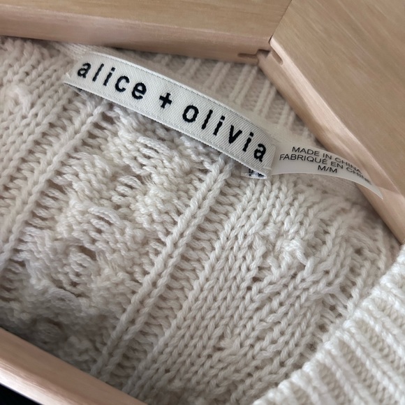 NWOT Alice + Olivia Kitty Puff Sleeve Sweater Bow Dress M - Picture 13 of 16